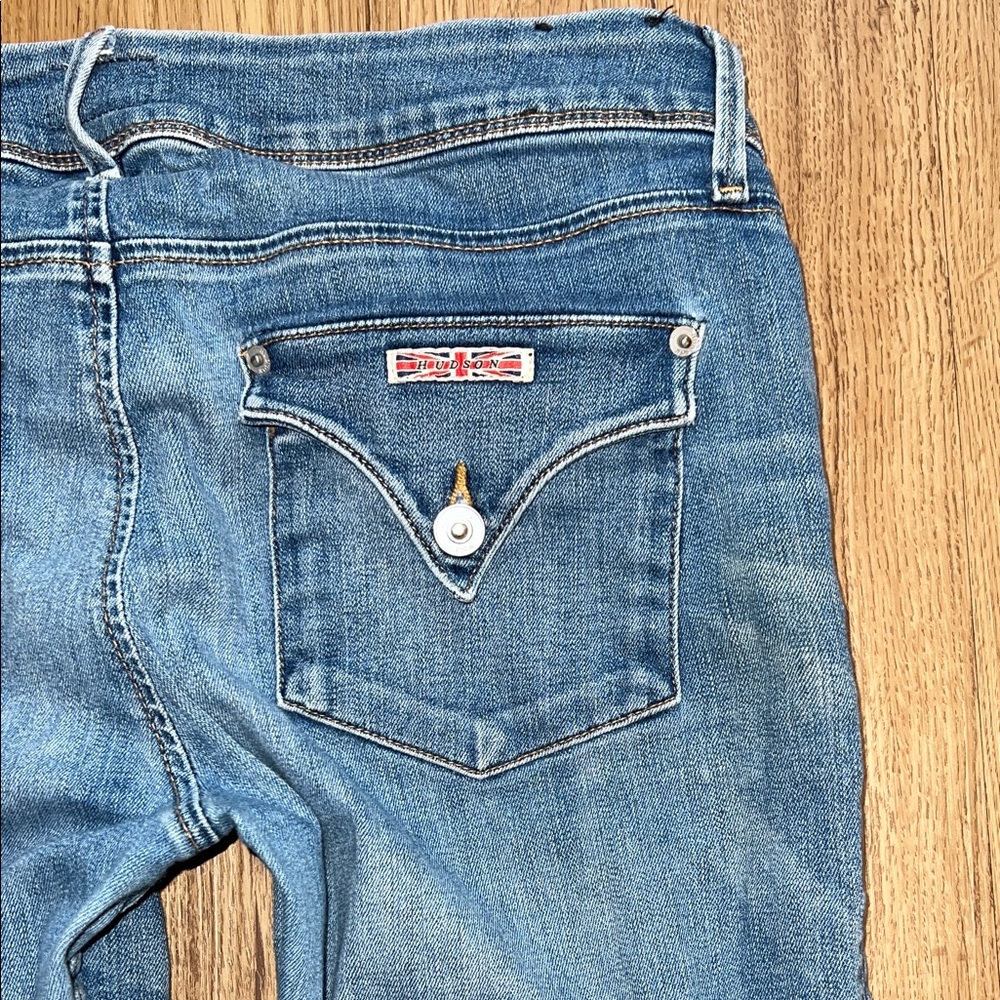 Hudson Collin mid rise jeans 31 flap pockets